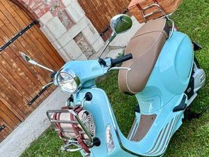 VESPA PRIMAVERA 125 PICNIC PIC NIC