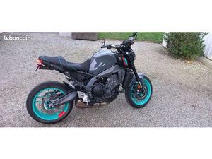 YAMAHA MT-09 – 02/2024 – 2 500 KM – GARANTIE 02/2026