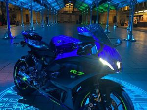 YZF R7 SPORTIVE A2
