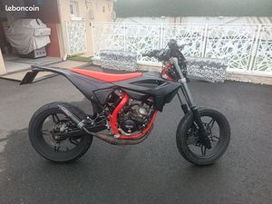 BETA 50 CM3 SUPERMOTARD