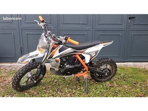 DIRT BIKE BTC MOTORS 110 CC – MODÈLE 2022 – TRÈS BON ÉTAT