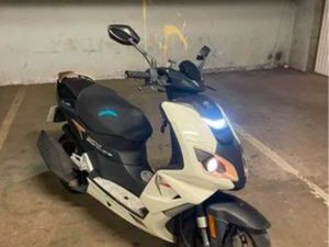 SPEEDFIGHT 4 – 50 CC - TRÈS BON ÉTAT