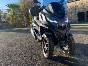 VEND SCOOTER PIAGGIO MP3 530