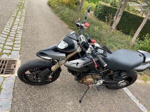 HYPERMOTARD 1100S COLORIS RARE GRIS SENNA