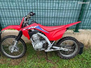 125 CRF