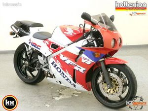 HONDA VFR 400 R NC30 1992 V4