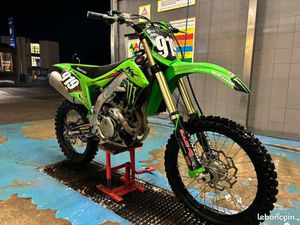 KXF 450