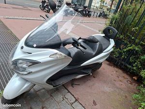 YAMAHA MAJESTY 400 CC