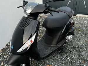 PIAGGIO ZIP 50 4T - NOIR