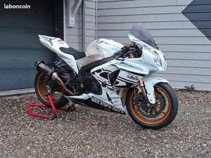 SUZUKI GSXR 1000