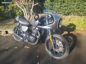 TRIUMPH STREET CUP 900