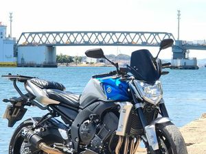 YAMAHA FZ1