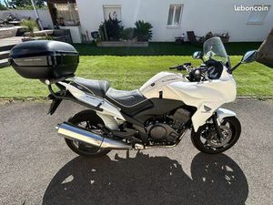 HONDA CBF 1000