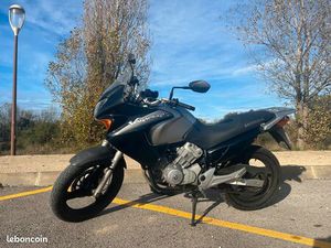 VARADERO 125 (MARS 2003)