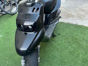 VENDS BOOSTER NAKED MBK