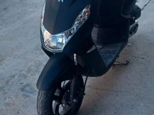 SCOOTER PEUGEOT KISBEE 50 CC