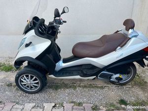 SCOOTER MP3 LT BUSINESS
