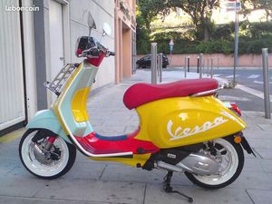 VESPA PRIMAVERA 125 NEUF 0 KM ÉDITION LIMITÉE 06/2021 ABS I-GET TRÈS RARE