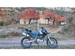 SUZUKI 650 XF FREEWIND