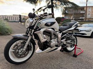 YAMAHA FAZER 600 FZ6