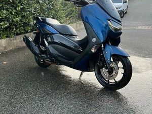 VEND SCOOTER NMAX 125 ANNÉE 2022 / 42 000KM