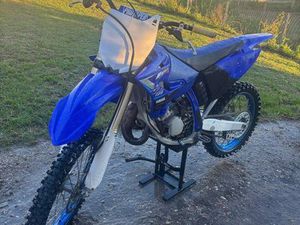 125 YZ