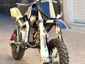 YCF START 90CM3 SEMI AUTOMATIQUE