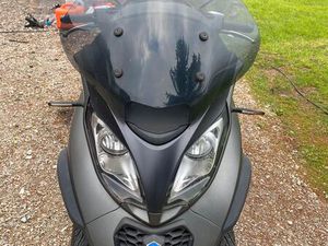PIAGGIO MP3 500