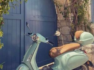 VESPA PRIMAVERA 125 CC