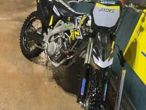 RMZ 450 SUZUKI