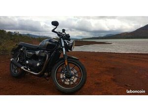 TRIUMPH STREET CUP 900 2016