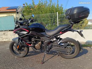 A SAISIR, VOGE 300DS