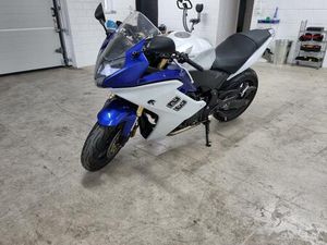 HONDA CBR 600 /ABS / UNFALLFREI TOPT