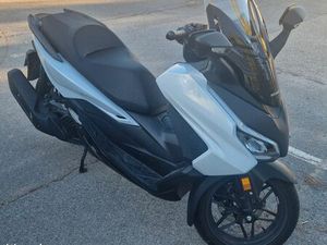 SCOOTER HONDA FORZA 125 CM MODELE 2025