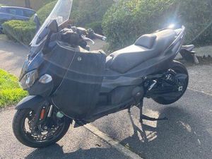 SCOOTER SYM 500 MAXISCOOTER TRÈS BON ÉTAT