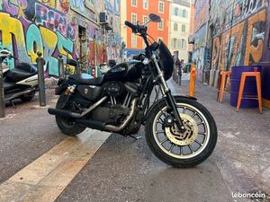 HARLEY SPORTSTER 883R