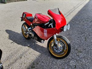 DUCATI 900 SS