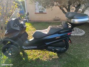 PIAGGIO MP3 500 HPE SPORT ADVANCED ABS ASR