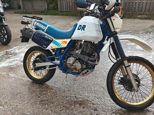② DR 600 1989