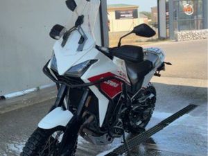 MOTO MORINI X-CAPE 650 A2