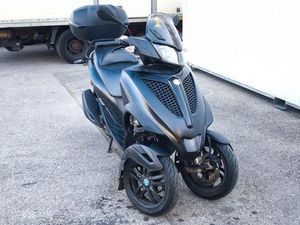 PIAGGIO MP3 YOURBAN 300
