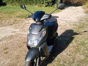 SCOOTER PEUGEOT 50 CC