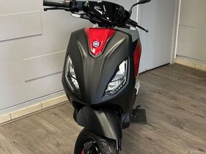 PIAGGIO 1 ELECTRIQUE 45 CM3