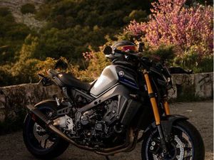 YAMAHA MT09SP