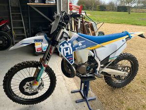 HUSQVARNA 250 TEI HERITAGE 2023 TRÈS EQUIPÉE