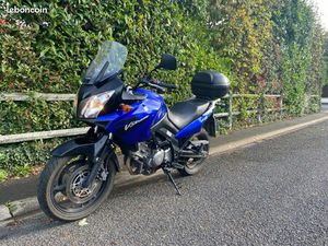 VSTROM DL650 PREMIÈRE MAIN FAIBLE KILOMÉTRAGE