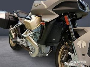 MOTO GUZZI V100