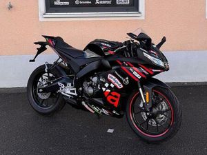 APRILIA RS 125 REPLICA E5+ MODELL 2025