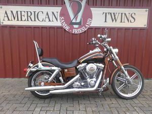 HARLEY-DAVIDSON DYNA SUPER GLIDE CVO