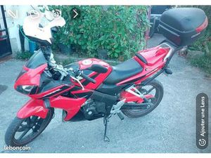 HONDA CBR 125